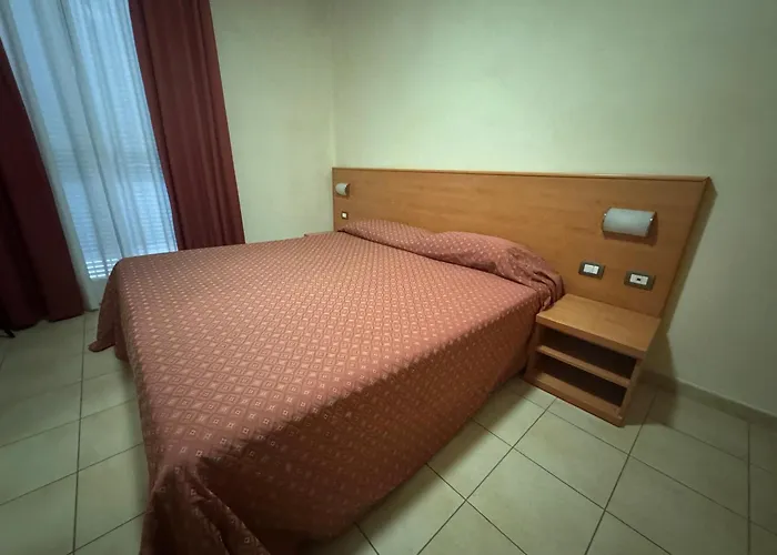 Hotelleria Di Hotel 2*